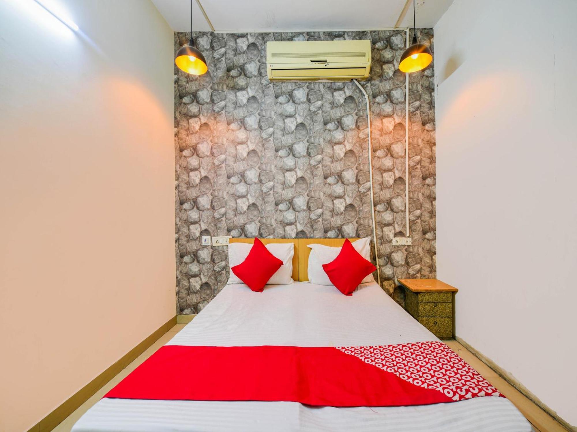 Hotel O Unique Delhi