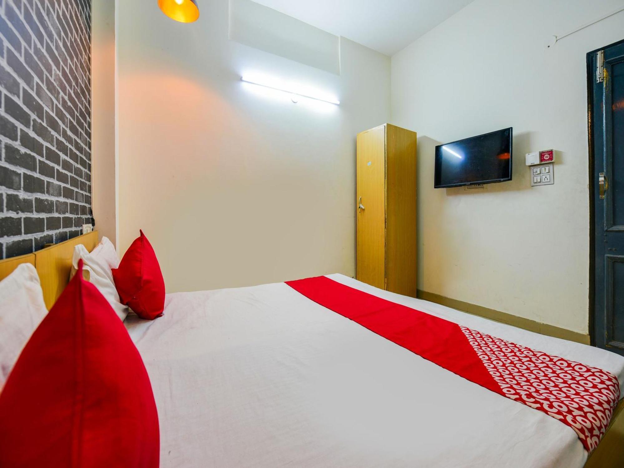 Hotel O Unique Delhi